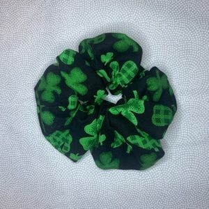 Shamrock Scrunchie